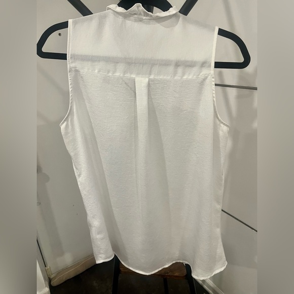 White ruffled button up tank top from Express- size M - Picture 3 of 6